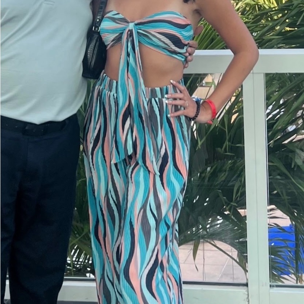 Two piece set